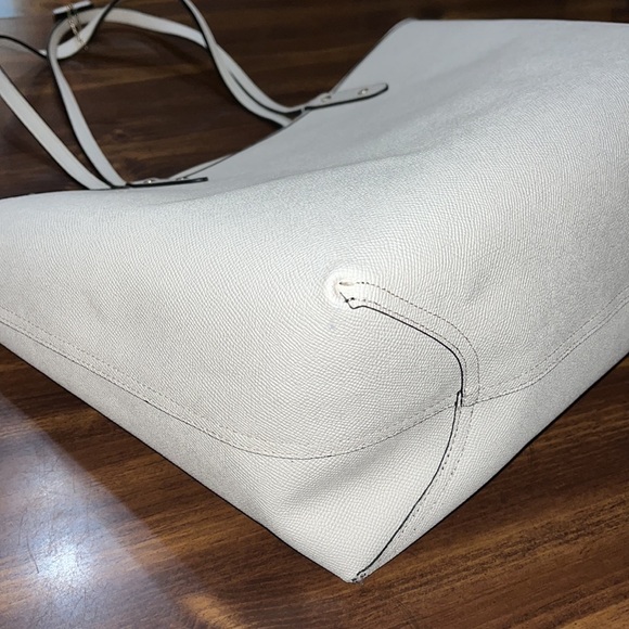 Coach Reversible City Shoulder Tote
Black/White - Picture 10 of 14